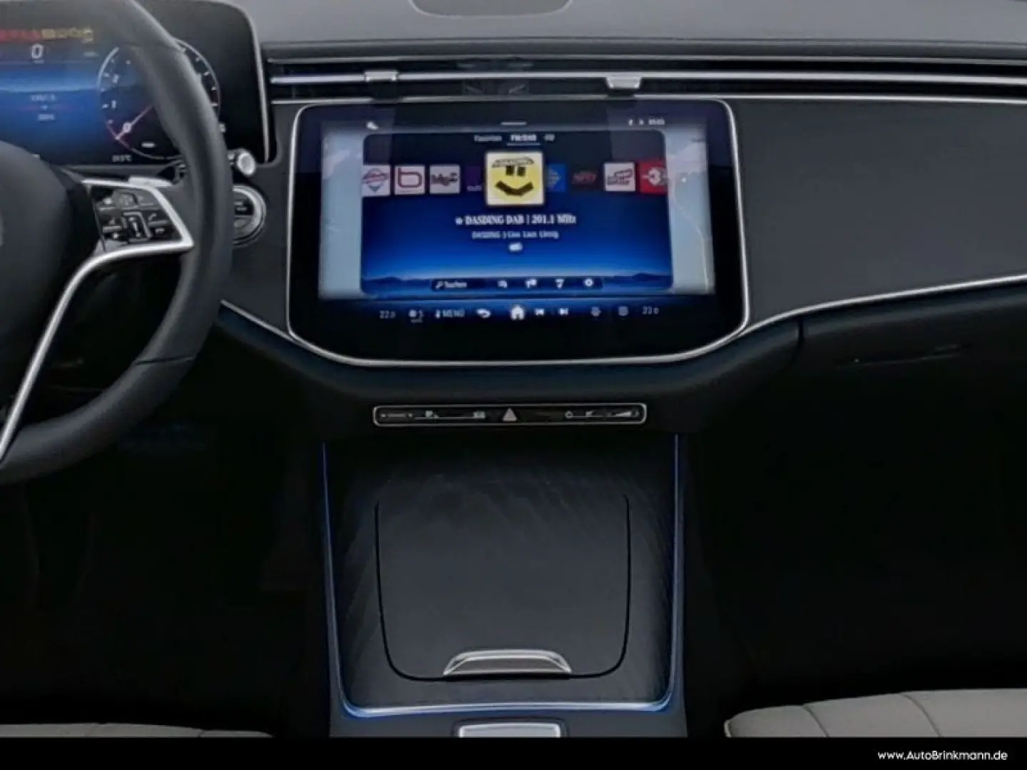 E 200 T-Modell AHK/KAMERA/AVANTGARDE/AMBIENTE+