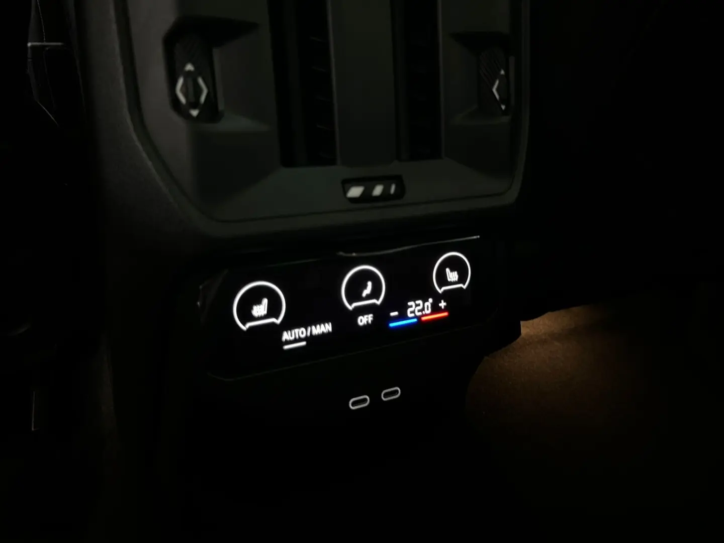 BMW X3 M50 xD*PANO*H-K*MEMO*ICONIC*360°