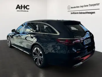 E 300 de 4M T +AVANTGARDE+SUPERSCREEN+ASSISTENZ+