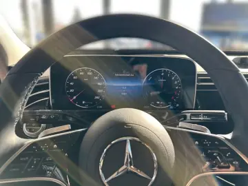 E 300 de 4M T +AVANTGARDE+SUPERSCREEN+ASSISTENZ+