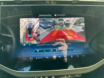E 300 de 4M T +AVANTGARDE+SUPERSCREEN+ASSISTENZ+
