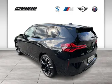 BMW X3 M50 xDrive M Sportpaket Pro-Iconic Glow-Adapt