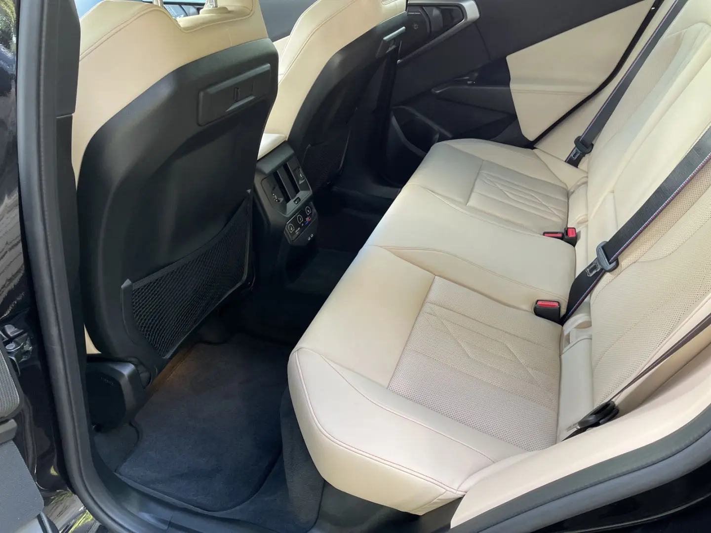 BMW X3 M50 xDrive M Sportpaket Pro-Iconic Glow-Adapt