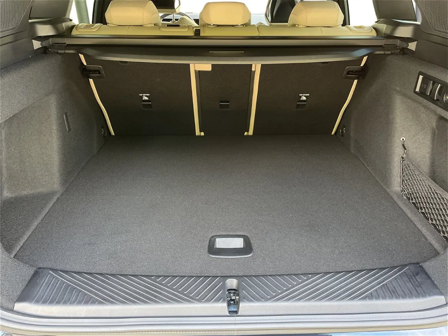 BMW X3 M50 xDrive M Sportpaket Pro-Iconic Glow-Adapt