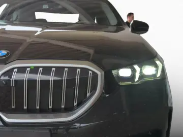 520i Lim Aut. H/K,LivePro,Adapt.LED,PA+,DA,360