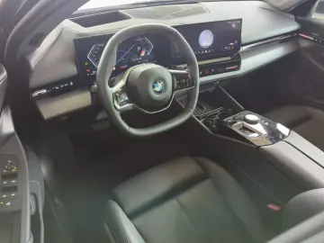 520i Lim Aut. H/K,LivePro,Adapt.LED,PA+,DA,360
