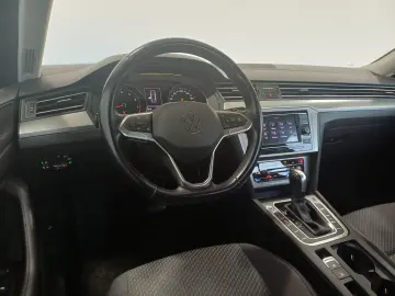 VW Passat Trendline1.5 TSI ACT DSG
