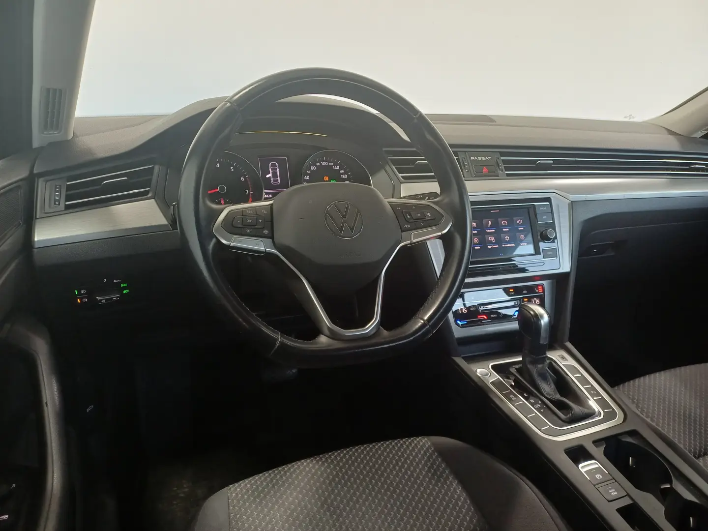 VW Passat Trendline1.5 TSI ACT DSG