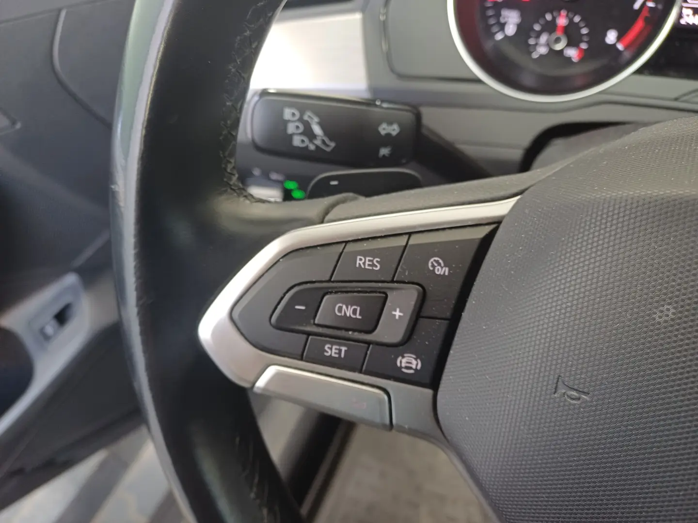 VW Passat Trendline1.5 TSI ACT DSG