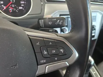 VW Passat Trendline1.5 TSI ACT DSG