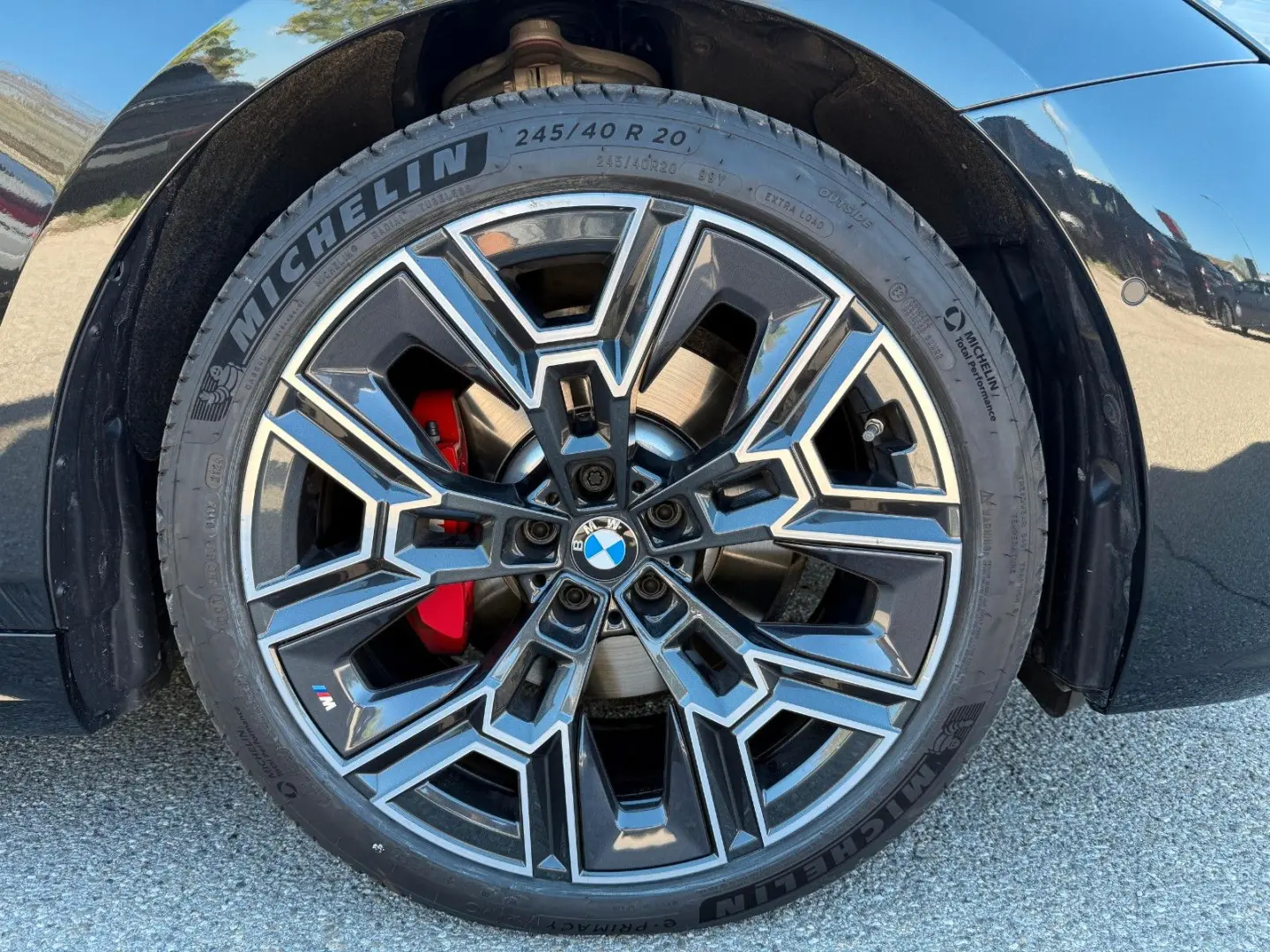 520d xDrive Touring M-Pro/Black-White/AHK/Pano