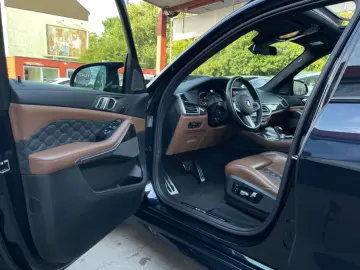 BMW X5 M Competition PANO/SOFT-CLOSE/CARBON/