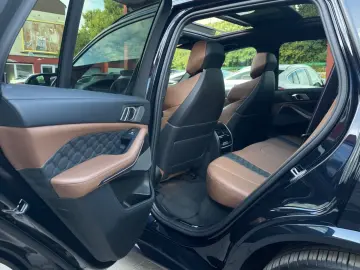 BMW X5 M Competition PANO/SOFT-CLOSE/CARBON/