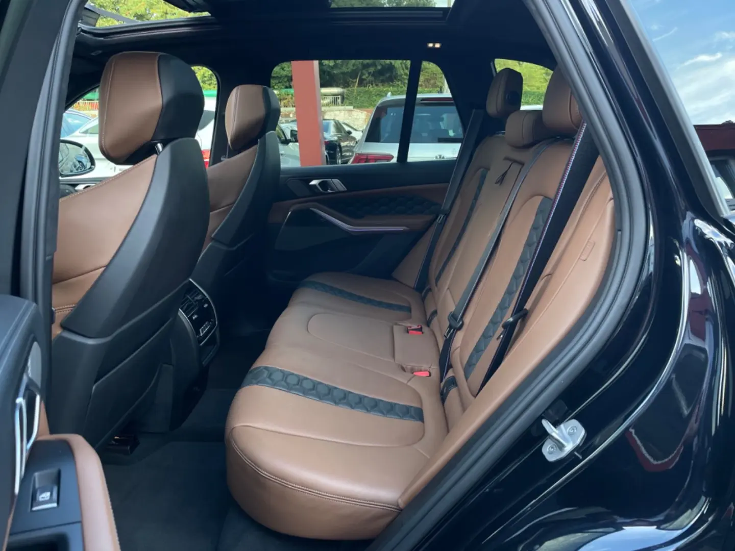 BMW X5 M Competition PANO/SOFT-CLOSE/CARBON/