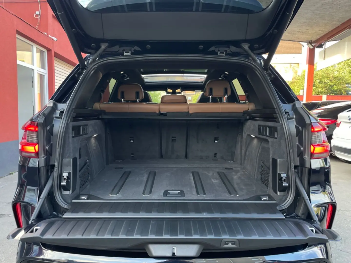 BMW X5 M Competition PANO/SOFT-CLOSE/CARBON/