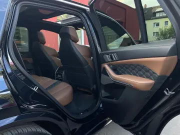 BMW X5 M Competition PANO/SOFT-CLOSE/CARBON/