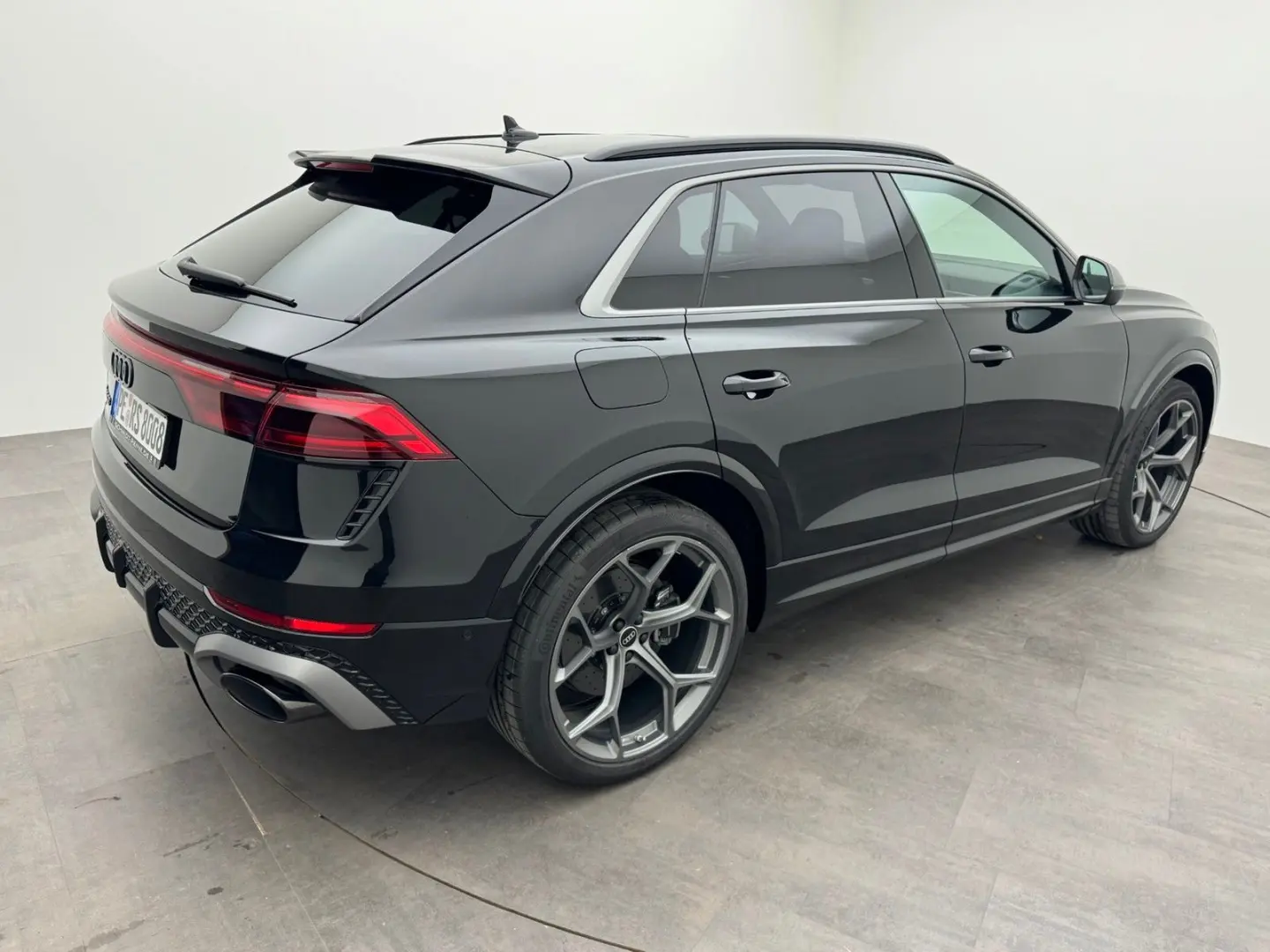 RSQ8 performance 640PS Pano305Sportabgas23HeadUp