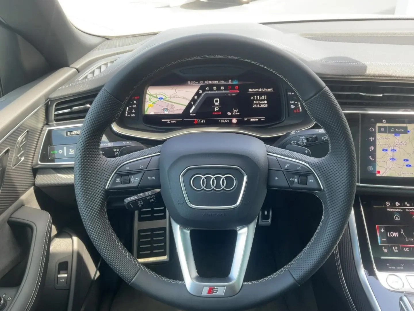 ABT SQ8 quattro