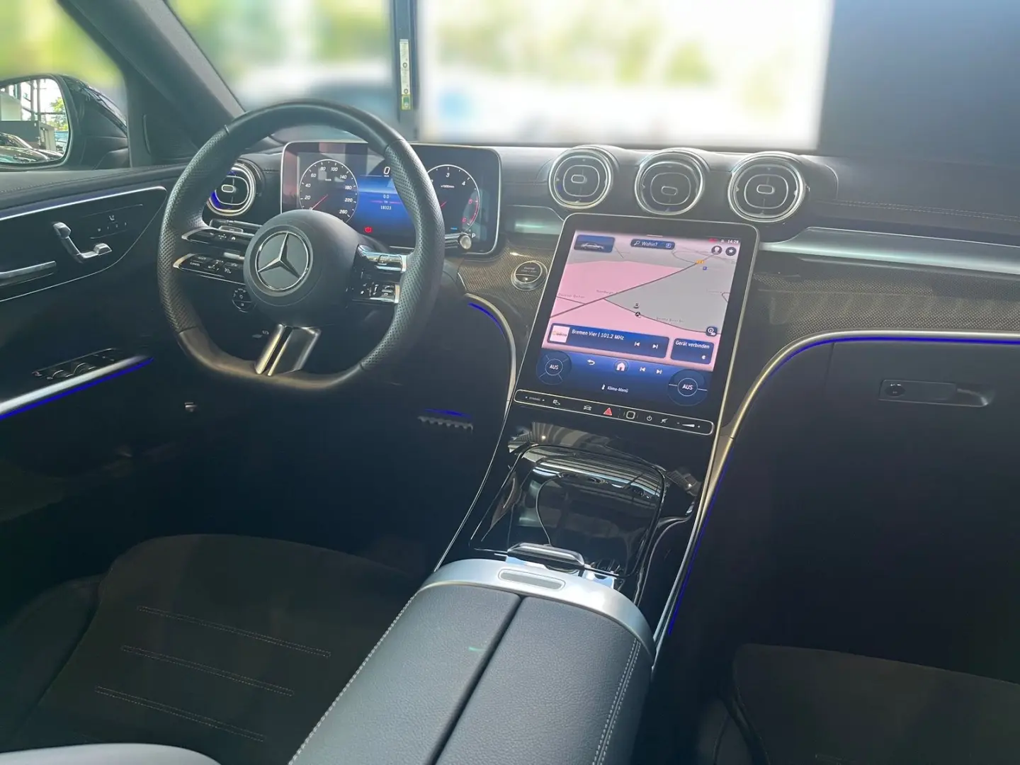 C 300 d AMG AdvPLus+MBUX+LED+Kam+Dist+Night+Memo