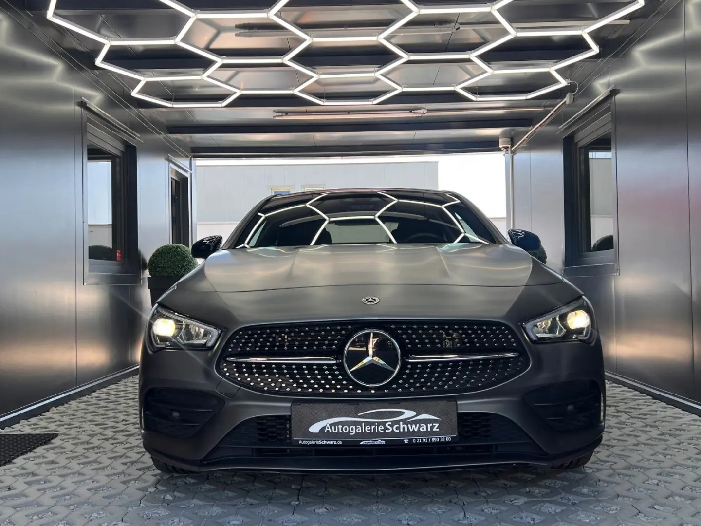 CLA 250e Coupé 8G AMG NIGHT MAGNO DISTR+KAM PANO
