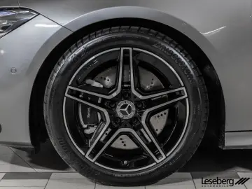 CLA 200 Coupé AMG MULTIBEAM /Pano /DISTRONIC/DAB