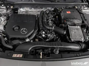 CLA 200 Coupé AMG MULTIBEAM /Pano /DISTRONIC/DAB