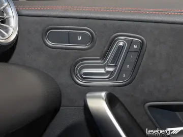 CLA 200 Coupé AMG MULTIBEAM /Pano /DISTRONIC/DAB