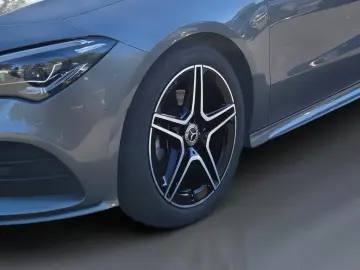 CLA 200 d AMG+NIGHT+PANO+AHK+360°+STHZG+HUD