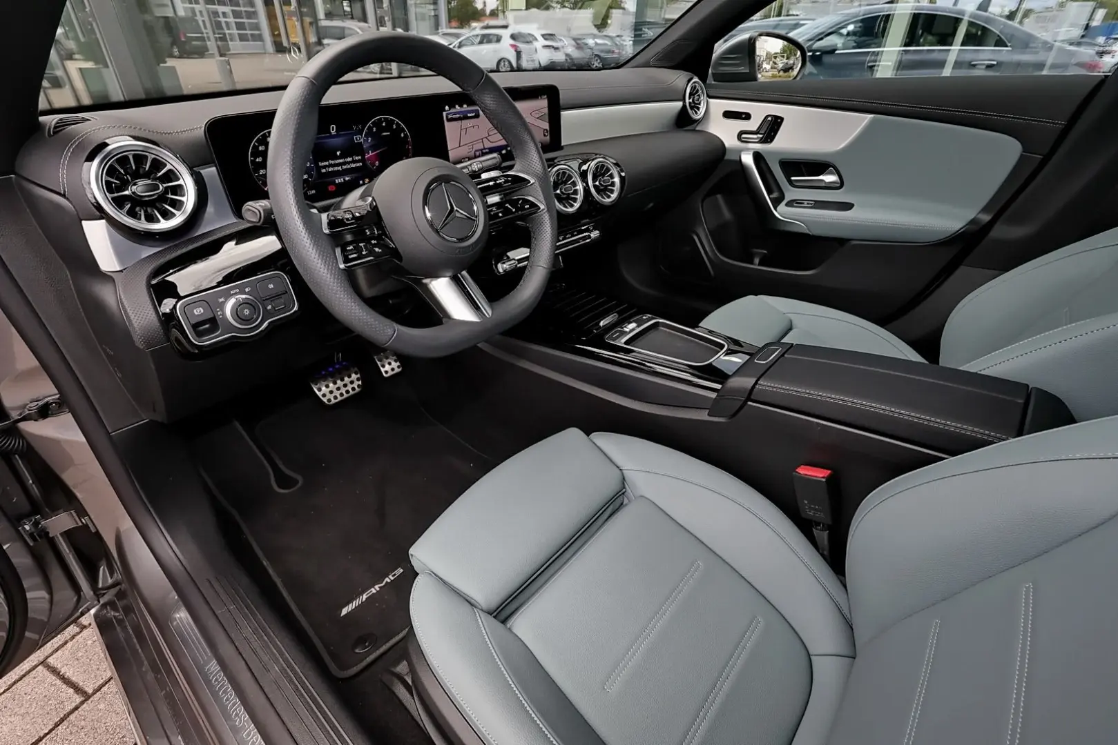 CLA 200 Coupé AMG+PANO+MEMORY+CARPLAY+18 ZOLL