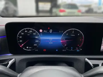 CLA 200 d Coupé AMG AHK*Kamera*Guard*Ambientebel