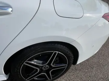 CLA 200 / AMG LINE / NUR 6.500 KM / 1 HAND