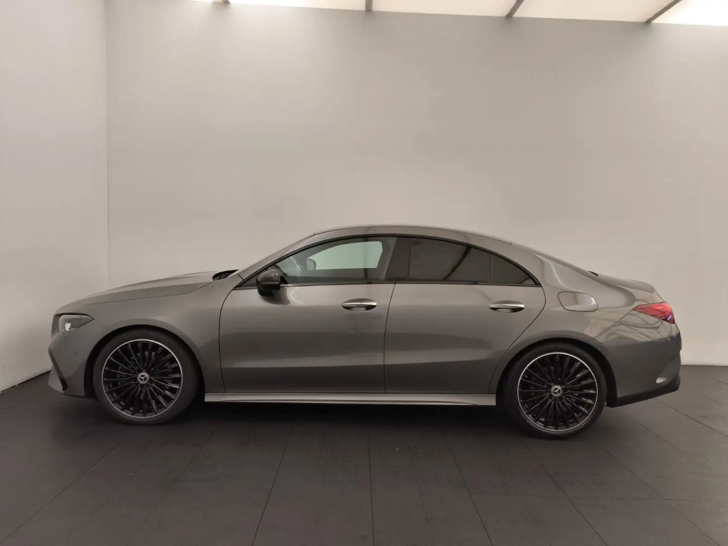 CLA 200d Coupé AMG Advanced+ Night Ambiente 19