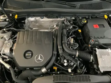 CLA 180 Coupé Prog Adv RüCam Spur LED WinterP