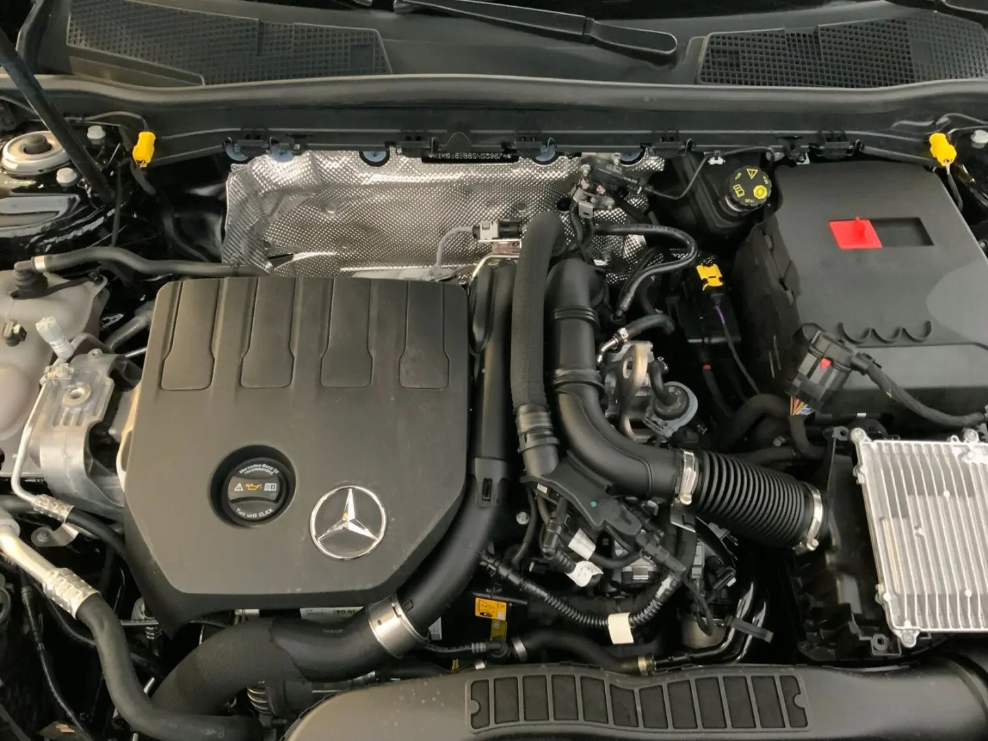 CLA 180 Coupé Prog Adv RüCam Spur LED WinterP