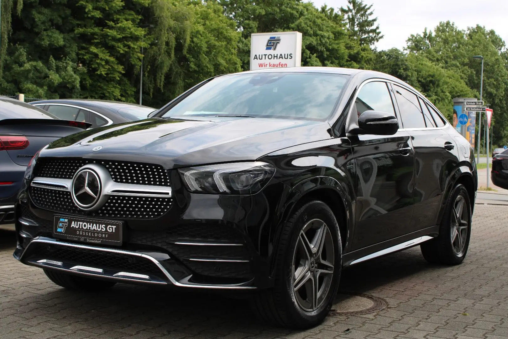 GLE 350e 4Matic Coupe AMG Pano ACC Spur Navi AHK