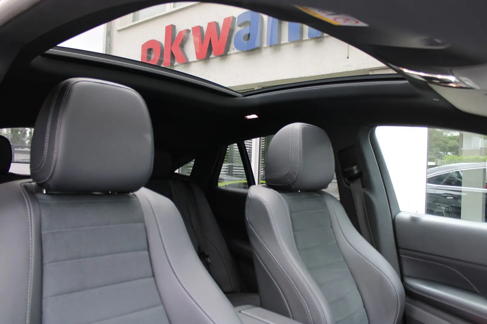 GLE 350e 4Matic Coupe AMG Pano ACC Spur Navi AHK