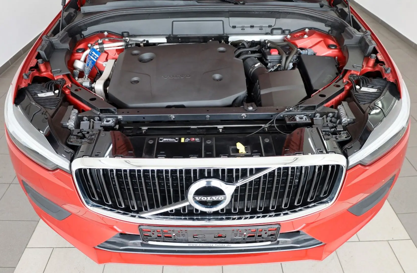 XC60 Momentum Pro,Leder,Navi,LED,SH,Pano.,AHK+WR