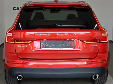 XC60 Momentum Pro,Leder,Navi,LED,SH,Pano.,AHK+WR