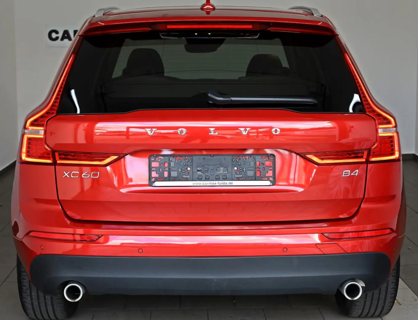 XC60 Momentum Pro,Leder,Navi,LED,SH,Pano.,AHK+WR