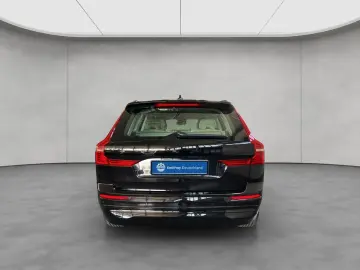 XC60 B5 AWD Momentum-Pro Aut Vollleder Navi LED