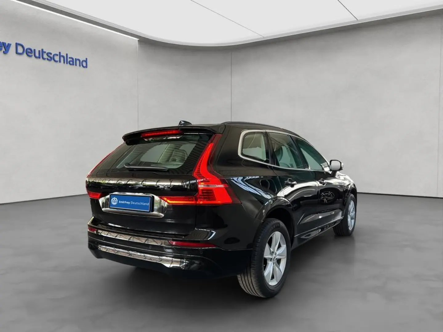 XC60 B5 AWD Momentum-Pro Aut Vollleder Navi LED