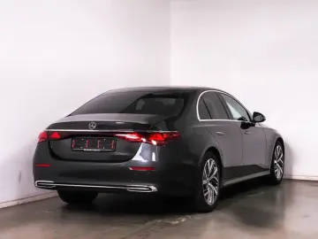 E 220 d Avantgarde Adv*Superscreen*Distronic*19'