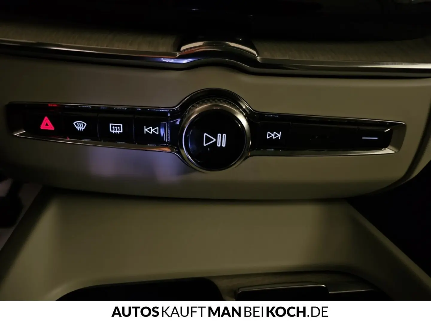 XC60 B4 B Plus Bright PANO ALARM FSHz SHz V-LED!
