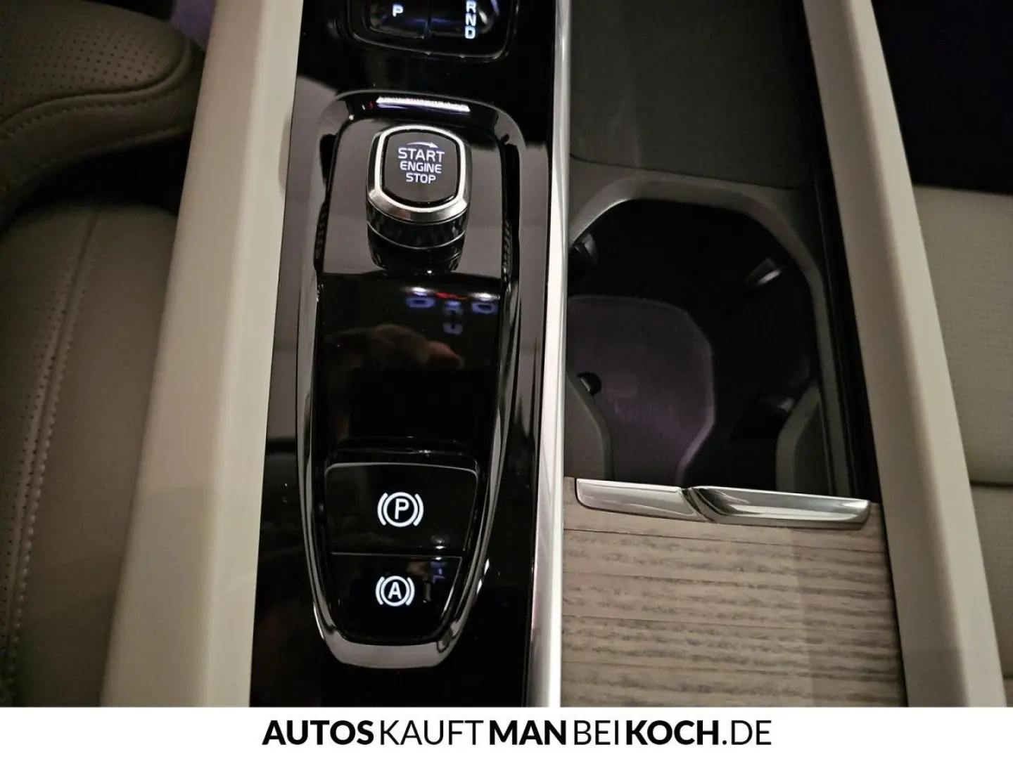 XC60 B4 B Plus Bright PANO ALARM FSHz SHz V-LED!