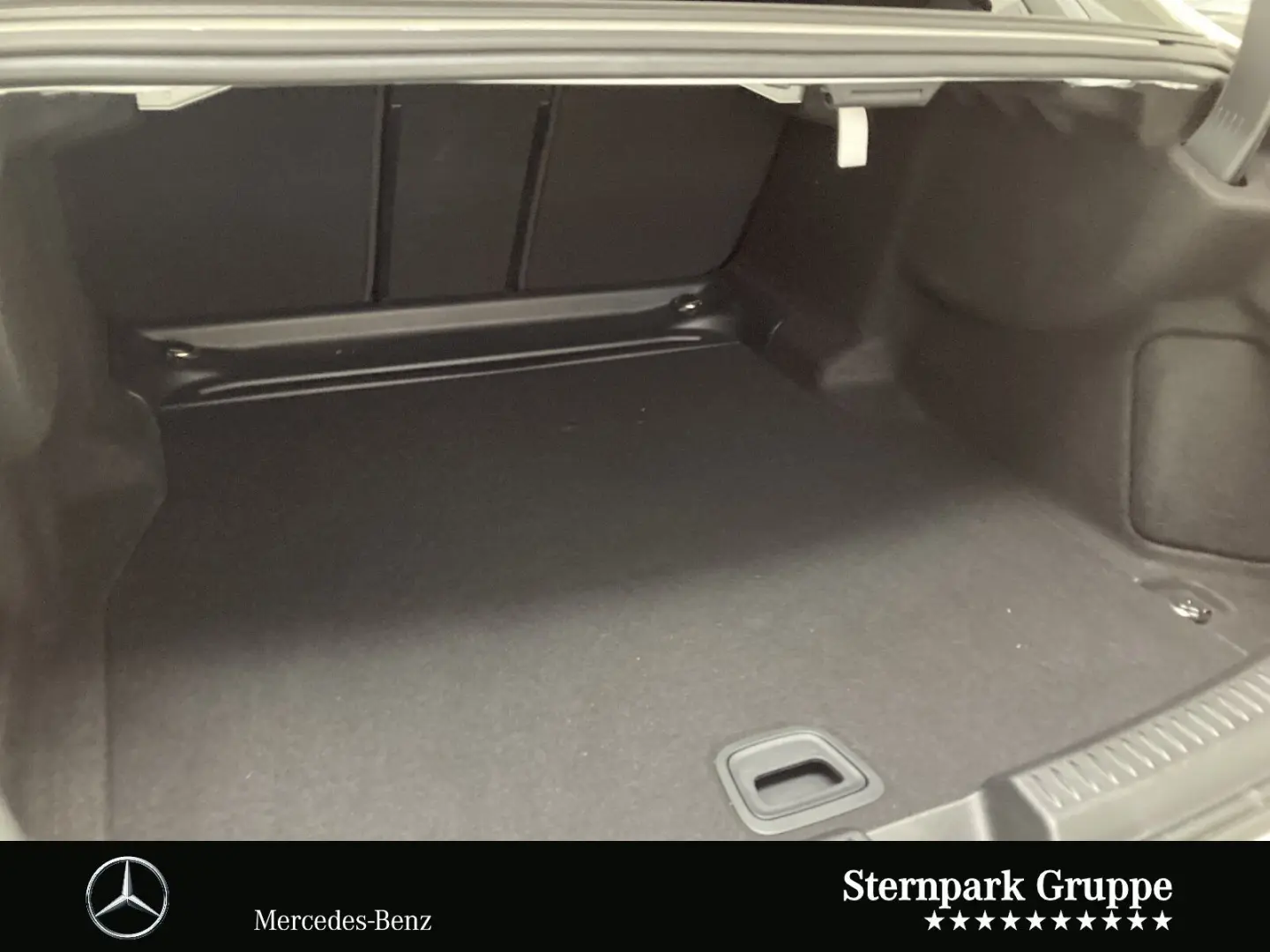 E 200 AMG Premium Distronic,Superscreen,Memory