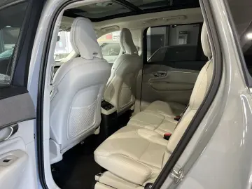XC90 T8 Plus Bright Recharge AWD Sitzklima Pano