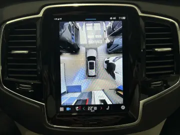 XC90 T8 Plus Bright Recharge AWD Sitzklima Pano