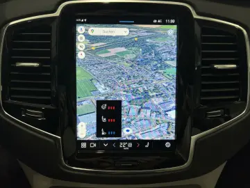 XC90 T8 Plus Bright Recharge AWD Sitzklima Pano