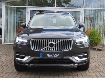 XC90 Ultimate Bright Recharge Plug-In Hybrid AWD
