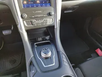 Mondeo Lim. Titanium